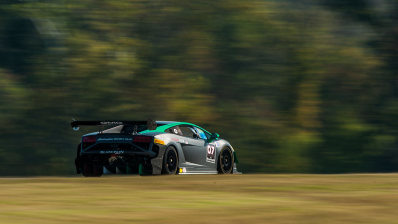 Illustration for article titled Lamborghini's Sinister Gallardo Super Trofeo Is Terrifyingly Amazing